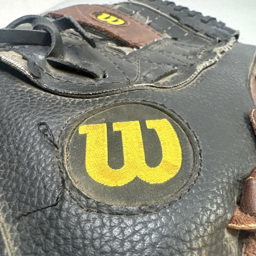 Wilson Softball Elite Glove Rt Hand Throw 13"‎ Blk Brown A2477 EUC - Picture 11 of 12
